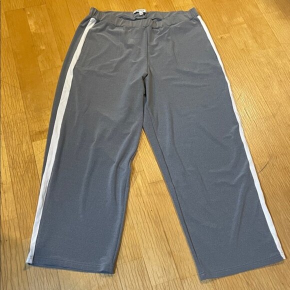 Pants - Sympli Gray Cropped Pants with White Stripe